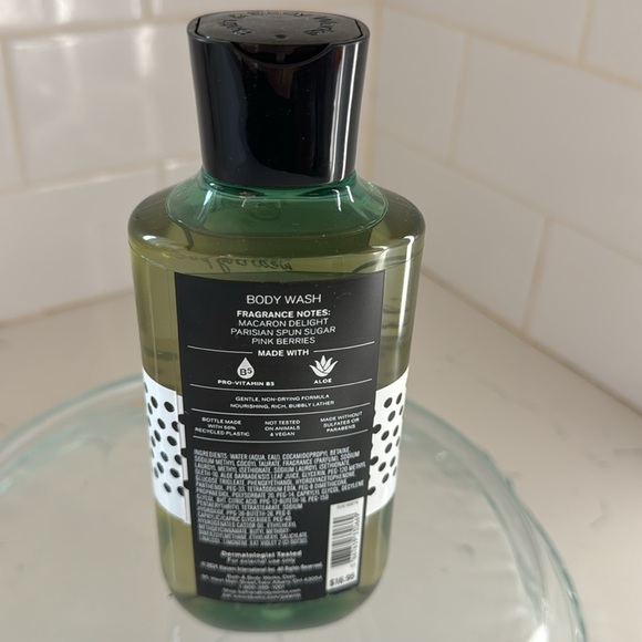 Bath & Body Works Emily In Paris Macaron Cloud Body Wash Shower Gel 10 oz NEW - Picture 4 of 7